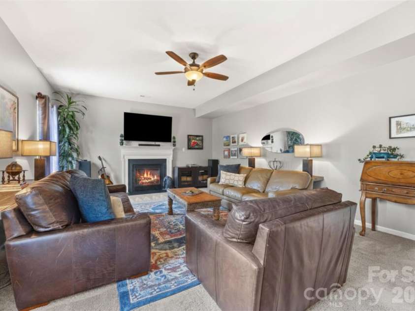 779 Somerton Drive, Fort Mill, SC 29715.  MLS# CAR4392802, YatesRealty ID 33921. 