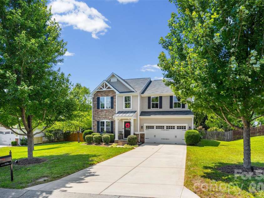 779 Somerton Drive, Fort Mill, SC 29715.  MLS# CAR4392802, YatesRealty ID 33921. 