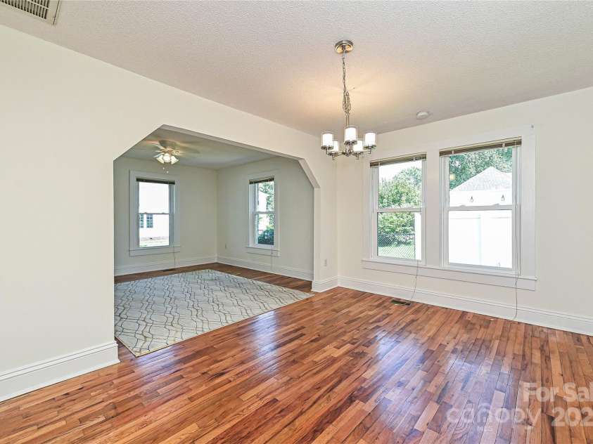 145 Magnolia Street, Mooresville, NC 28115.  MLS# CAR4292892, YatesRealty ID 33922. Dining Room
