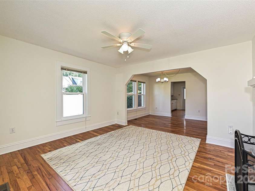 145 Magnolia Street, Mooresville, NC 28115.  MLS# CAR4292892, YatesRealty ID 33922. Family Room