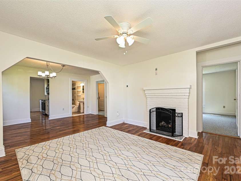 145 Magnolia Street, Mooresville, NC 28115.  MLS# CAR4292892, YatesRealty ID 33922. Family Room