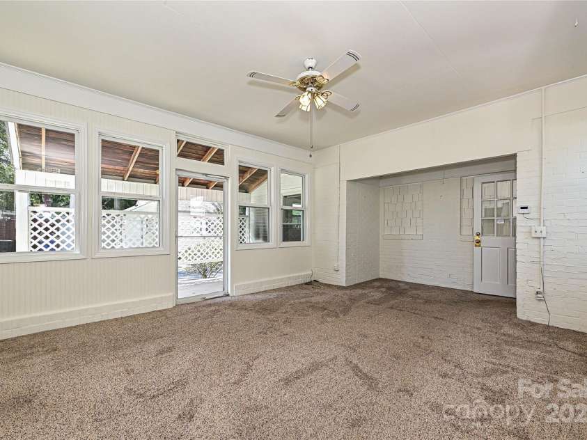 145 Magnolia Street, Mooresville, NC 28115.  MLS# CAR4292892, YatesRealty ID 33922. Sunroom