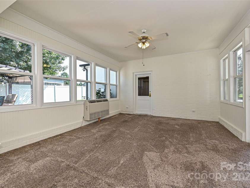 145 Magnolia Street, Mooresville, NC 28115.  MLS# CAR4292892, YatesRealty ID 33922. Sunroom