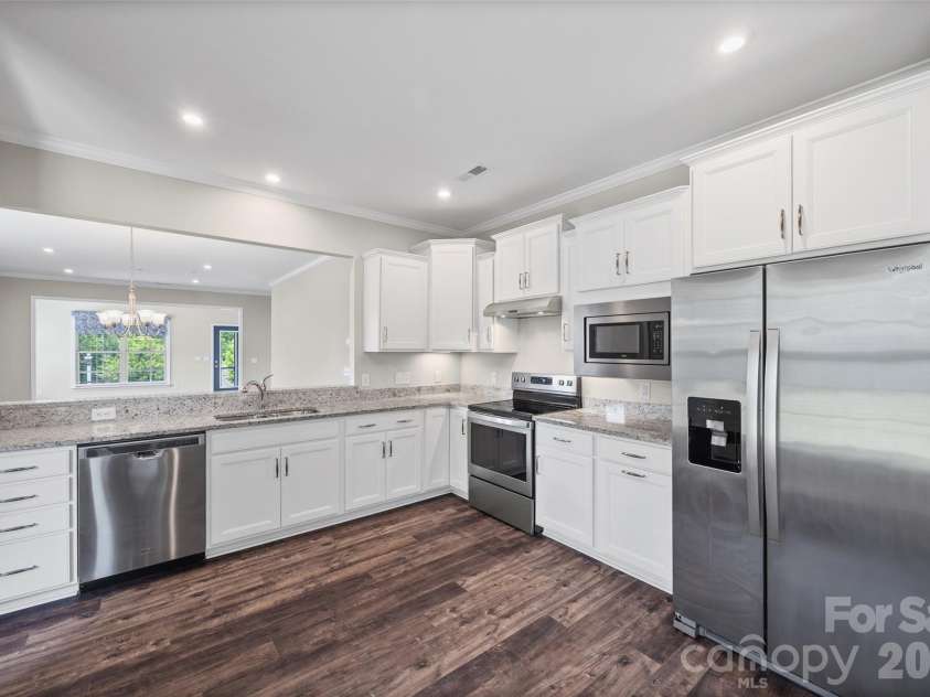 954 Sunrise Lane, Fort Mill, SC 29715.  MLS# CAR4393538, YatesRealty ID 33922. 