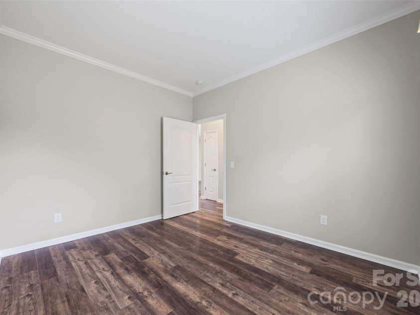 954 Sunrise Lane, Fort Mill, SC 29715.  MLS# CAR4393538, YatesRealty ID 33922. 