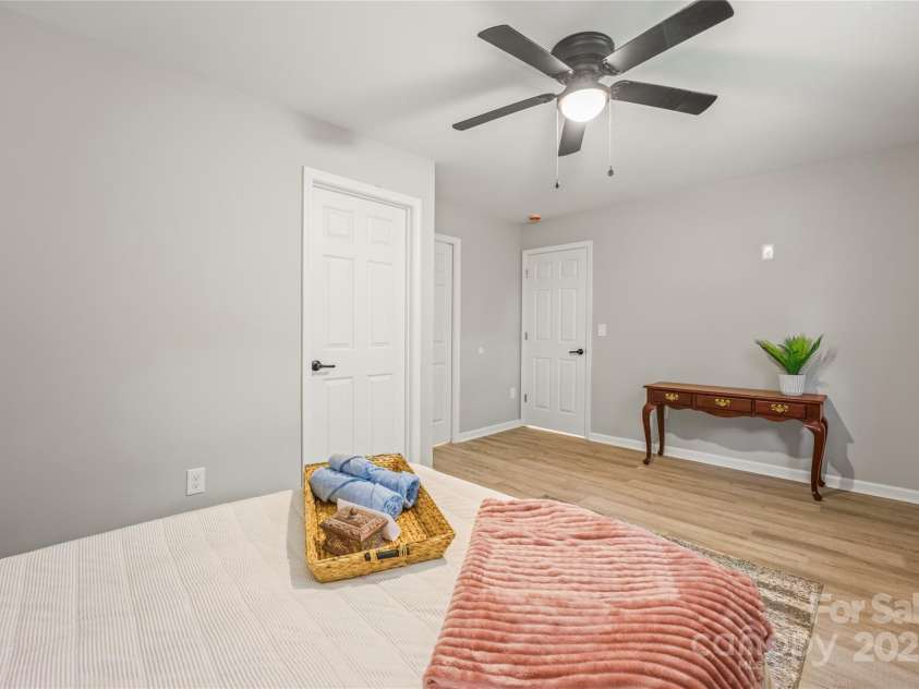 107 Poplar Street, Stanley, NC 28164.  MLS# CAR4246663, YatesRealty ID 33926. Floors are not brown, they are light grey