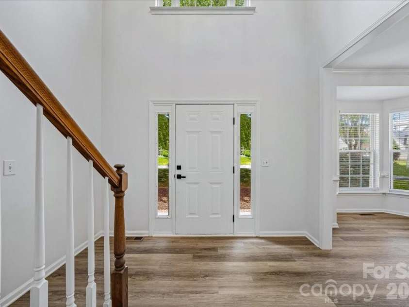 2622 Billings Park Drive, Charlotte, NC 28213.  MLS# CAR4396534, YatesRealty ID 33926. 