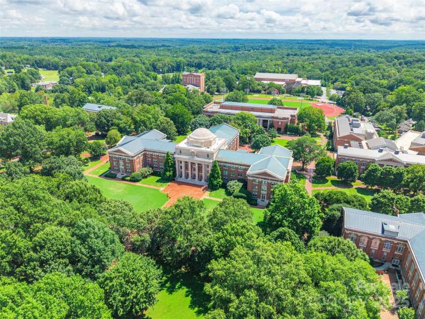 10922 Zac Hill Road, Davidson, NC 28036.  MLS# CAR4293350, YatesRealty ID 33927. 