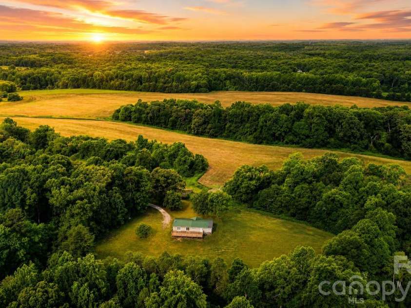320 Pop Beaver Trail, Cleveland, NC 27013.  MLS# CAR4397797, YatesRealty ID 33929. 