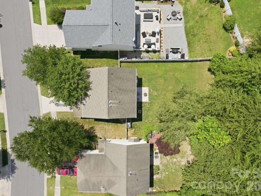 9511 Long Hill Drive, Charlotte, NC 28214.  MLS# CAR4393341, YatesRealty ID 33930. Birds eye view