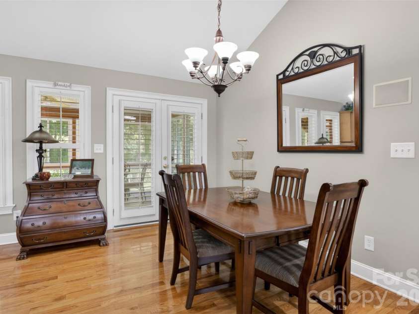8234 Dennis Road, Charlotte, NC 28227.  MLS# CAR4390277, YatesRealty ID 33931. 