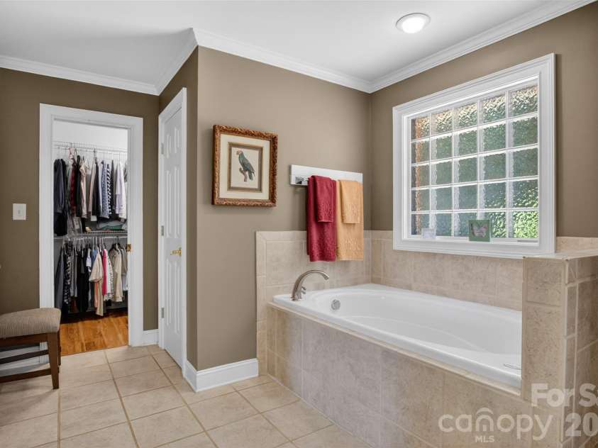8234 Dennis Road, Charlotte, NC 28227.  MLS# CAR4390277, YatesRealty ID 33931. Primary bathroom