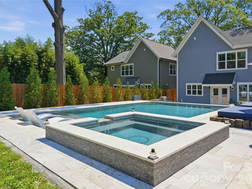 1222 Gaston Street, Charlotte, NC 28208.  MLS# CAR4394065, YatesRealty ID 33932. 