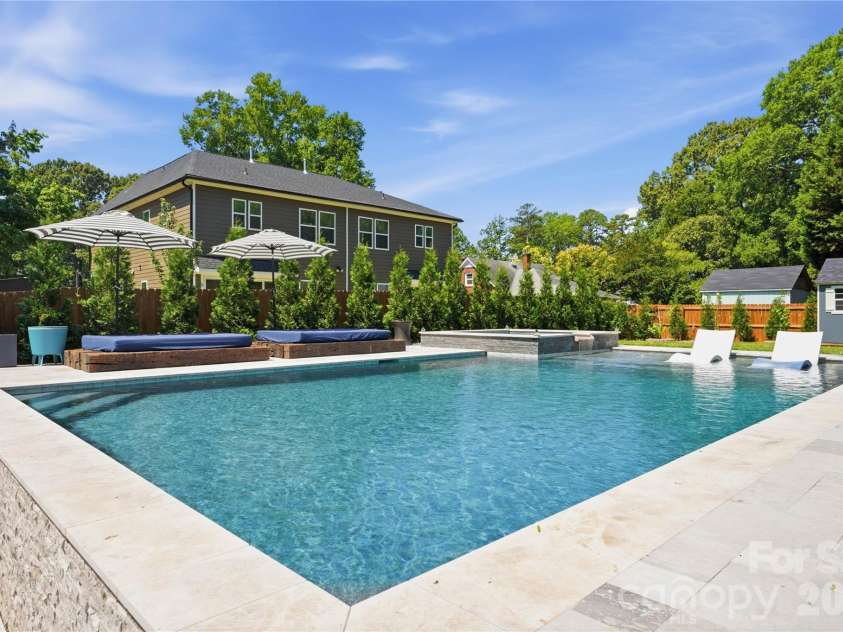 1222 Gaston Street, Charlotte, NC 28208.  MLS# CAR4394065, YatesRealty ID 33932. 