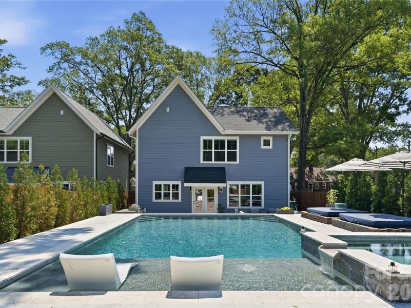 1222 Gaston Street, Charlotte, NC 28208.  MLS# CAR4394065, YatesRealty ID 33932. 
