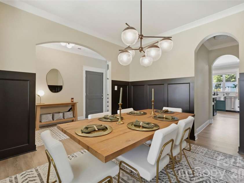 1222 Gaston Street, Charlotte, NC 28208.  MLS# CAR4394065, YatesRealty ID 33932. Dining Room