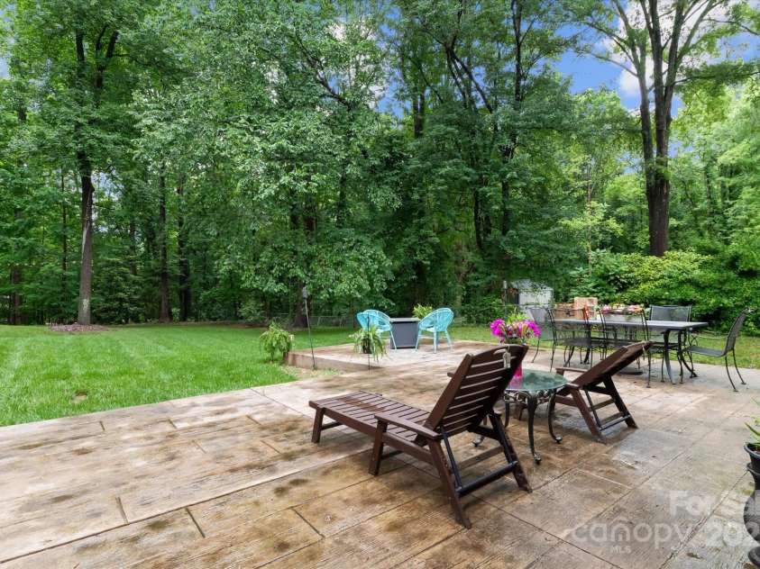 625 Magnolia Street, Mooresville, NC 28115.  MLS# CAR4265453, YatesRealty ID 33934. 