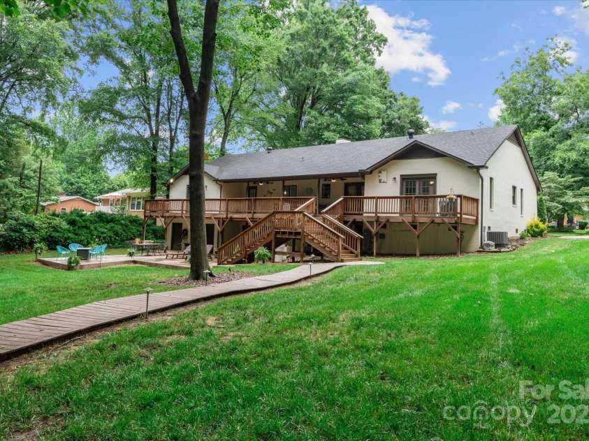 625 Magnolia Street, Mooresville, NC 28115.  MLS# CAR4265453, YatesRealty ID 33934. 