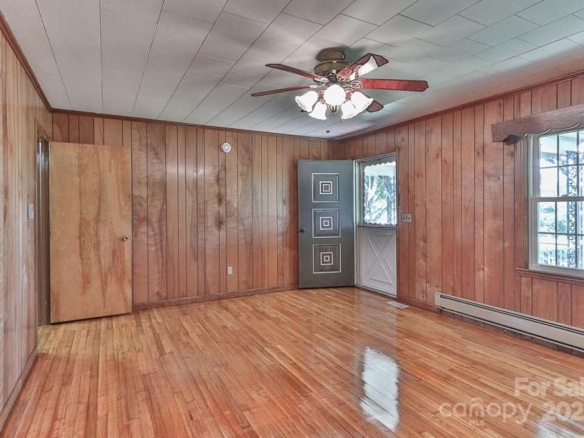 8233 NC 10 Highway, Vale, NC 28168.  MLS# CAR4286302, YatesRealty ID 33935. 