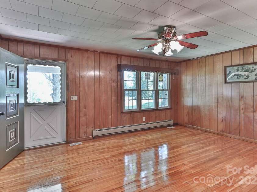 8233 NC 10 Highway, Vale, NC 28168.  MLS# CAR4286302, YatesRealty ID 33935. 