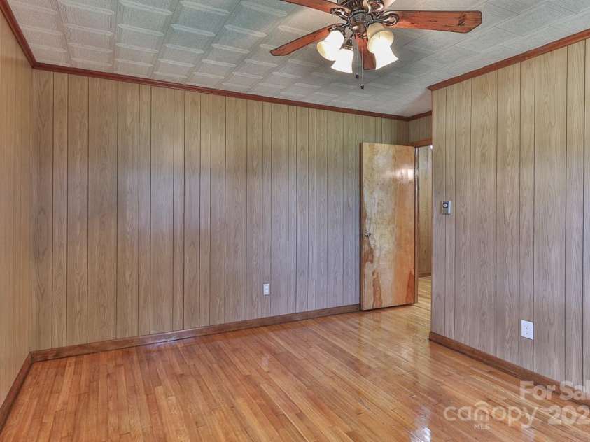 8233 NC 10 Highway, Vale, NC 28168.  MLS# CAR4286302, YatesRealty ID 33935. 