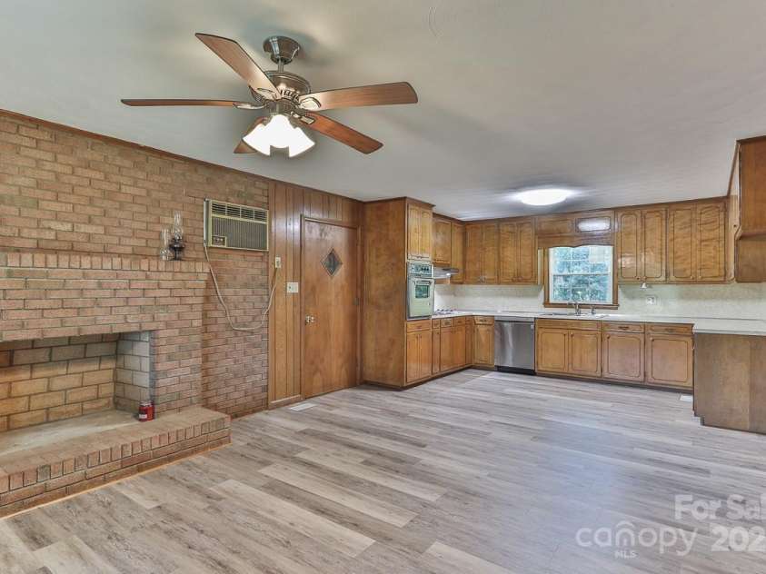 8233 NC 10 Highway, Vale, NC 28168.  MLS# CAR4286302, YatesRealty ID 33935. 
