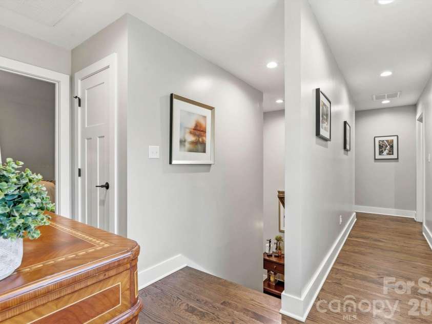 4975 Harbor View Drive, Granite Falls, NC 28630.  MLS# CAR4393944, YatesRealty ID 33937. Upper Level Landing View 