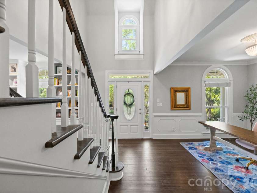 1027 Dan Maples Drive, Cramerton, NC 28032.  MLS# CAR4387353, YatesRealty ID 33938. 