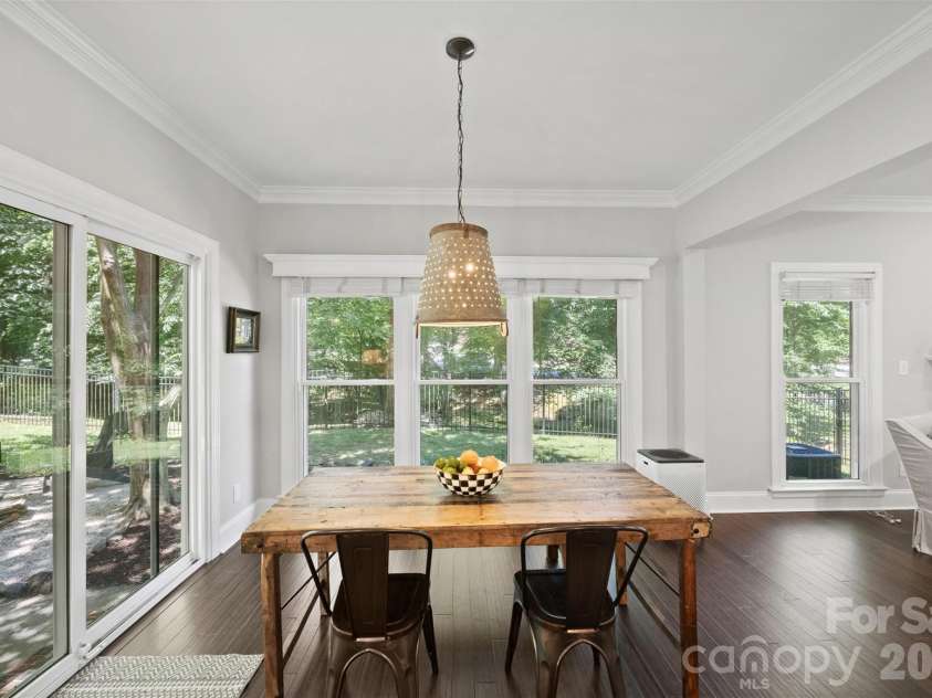 1027 Dan Maples Drive, Cramerton, NC 28032.  MLS# CAR4387353, YatesRealty ID 33938. 