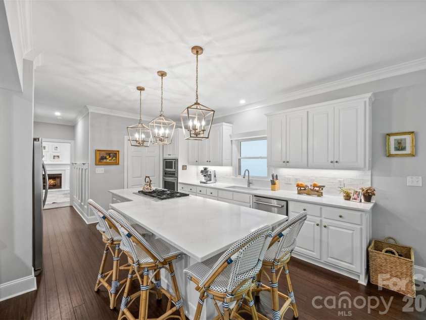 1027 Dan Maples Drive, Cramerton, NC 28032.  MLS# CAR4387353, YatesRealty ID 33938. 