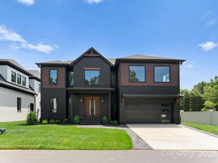 5432 Carmel Road, Charlotte, NC 28210.  MLS# CAR4262929, YatesRealty ID 33938. 5432 Carmel Road