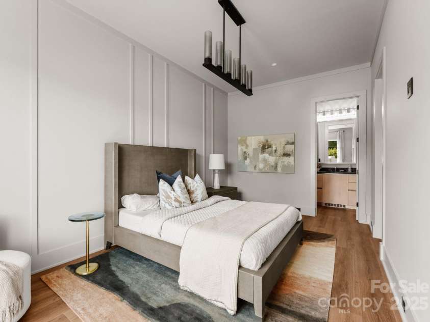 5432 Carmel Road, Charlotte, NC 28210.  MLS# CAR4262929, YatesRealty ID 33938. Guest Bedroom / Office Opt