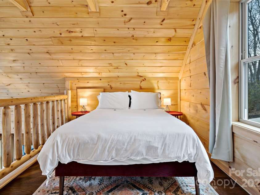 67/69 Flat Top Mountain Road, Fairview, NC 28730.  MLS# CAR4218998, YatesRealty ID 3394. 