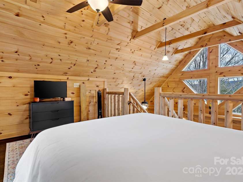 67/69 Flat Top Mountain Road, Fairview, NC 28730.  MLS# CAR4218998, YatesRealty ID 3394. 