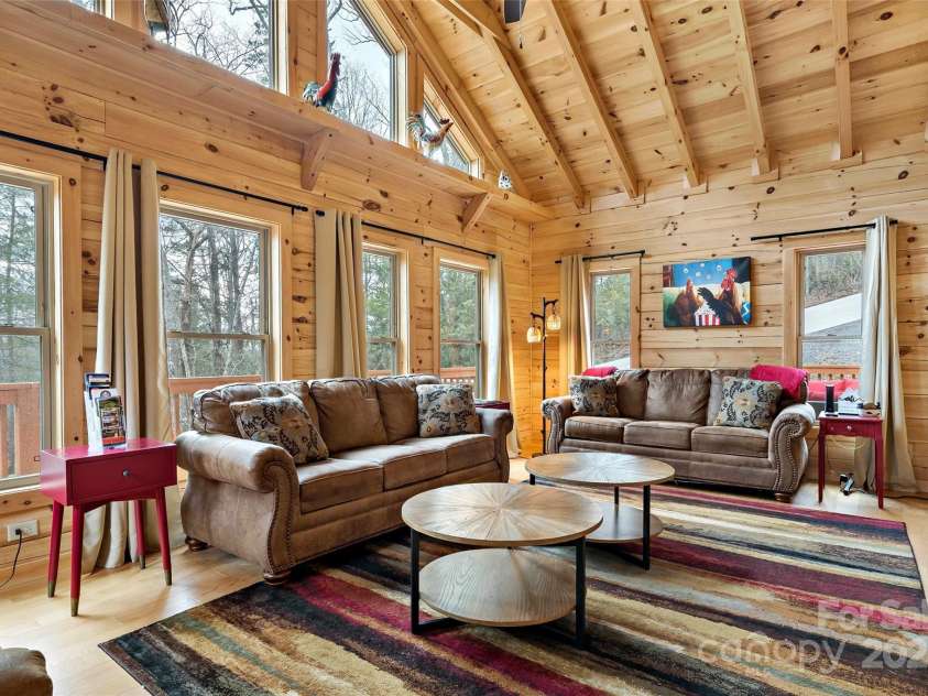 67/69 Flat Top Mountain Road, Fairview, NC 28730.  MLS# CAR4218998, YatesRealty ID 3394. 