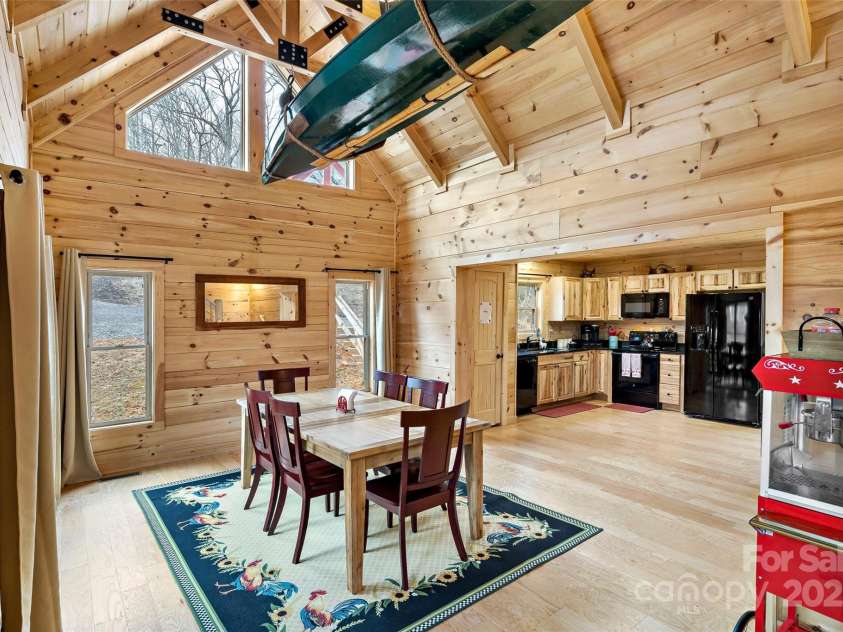 67/69 Flat Top Mountain Road, Fairview, NC 28730.  MLS# CAR4218998, YatesRealty ID 3394. 