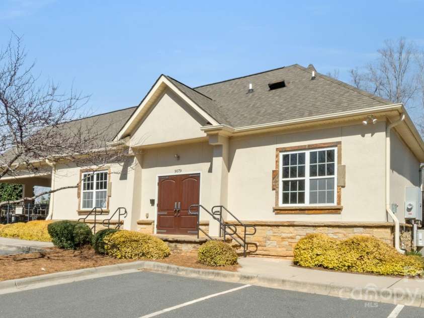8534 Loxton Circle, Charlotte, NC 28214.  MLS# CAR4232602, YatesRealty ID 3394. Clubhouse and pavilion