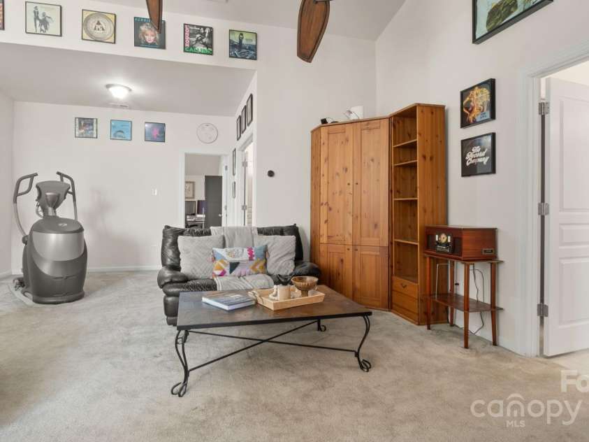 8534 Loxton Circle, Charlotte, NC 28214.  MLS# CAR4232602, YatesRealty ID 3394. Huge loft space!