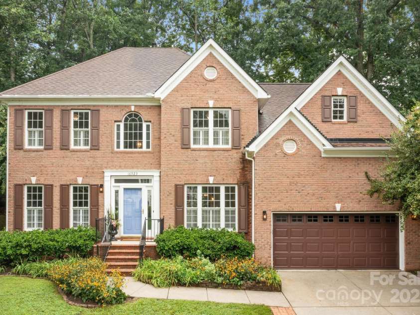 16923 Laureate Road, Huntersville, NC 28078.  MLS# CAR4286306, YatesRealty ID 33940. 