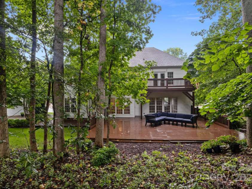 16923 Laureate Road, Huntersville, NC 28078.  MLS# CAR4286306, YatesRealty ID 33940. 