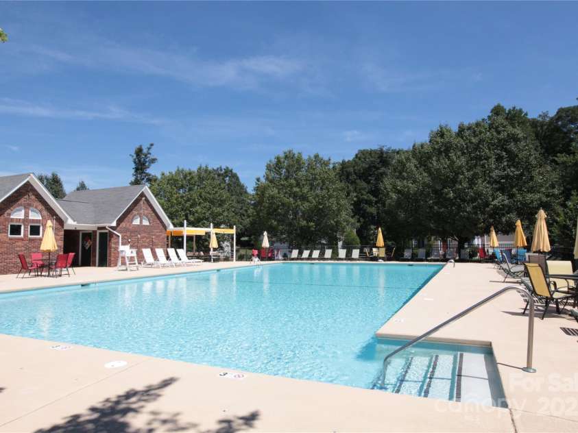 16923 Laureate Road, Huntersville, NC 28078.  MLS# CAR4286306, YatesRealty ID 33940. Neighborhood pool