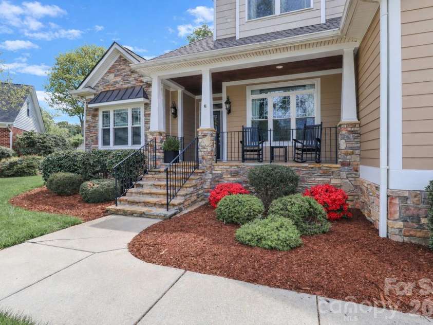909 Argyle Court, Statesville, NC 28677.  MLS# CAR4374893, YatesRealty ID 33941. 