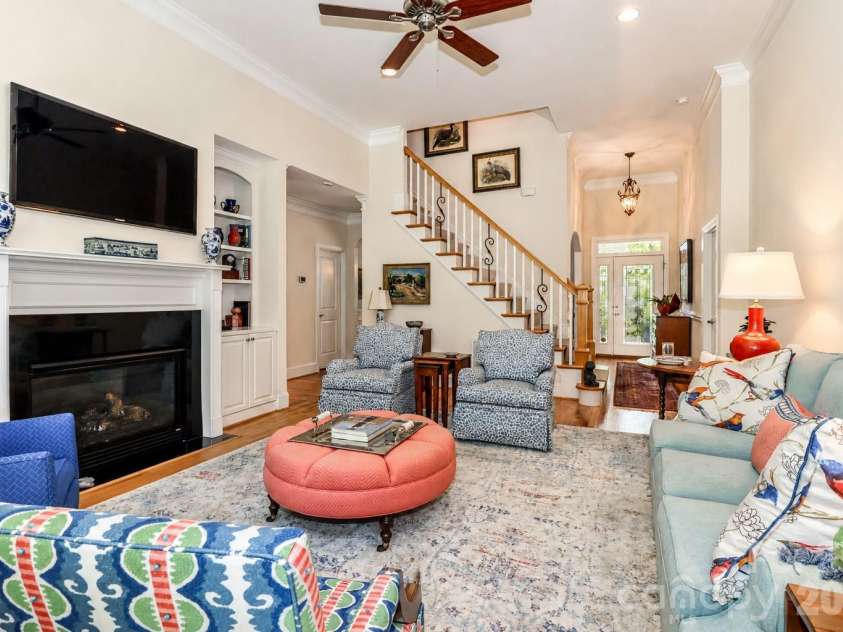 909 Argyle Court, Statesville, NC 28677.  MLS# CAR4374893, YatesRealty ID 33941. 