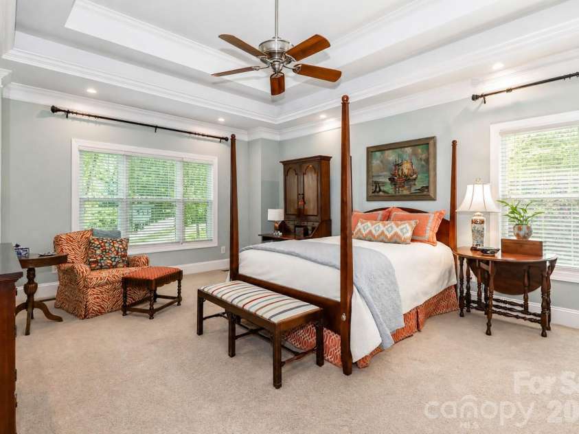 909 Argyle Court, Statesville, NC 28677.  MLS# CAR4374893, YatesRealty ID 33941. 