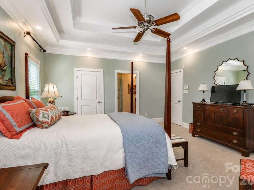 909 Argyle Court, Statesville, NC 28677.  MLS# CAR4374893, YatesRealty ID 33941. 