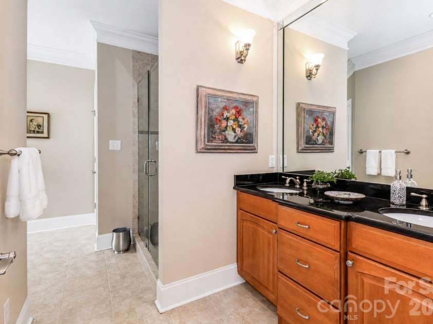 909 Argyle Court, Statesville, NC 28677.  MLS# CAR4374893, YatesRealty ID 33941. 