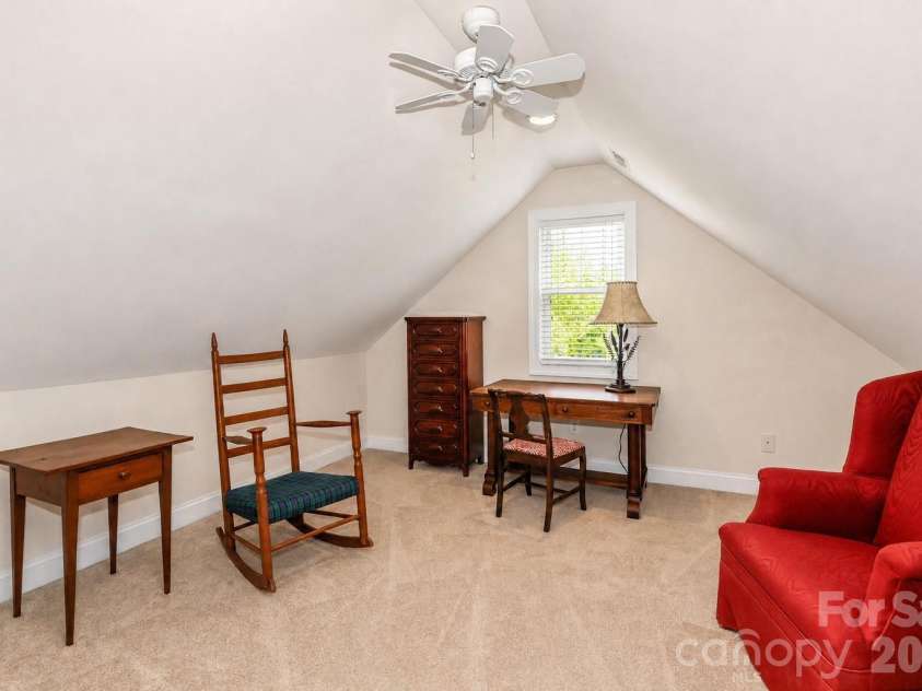 909 Argyle Court, Statesville, NC 28677.  MLS# CAR4374893, YatesRealty ID 33941. 