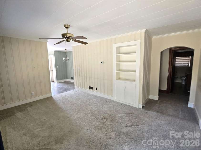 557 Goldmoor Drive, Concord, NC 28025.  MLS# CAR4385029, YatesRealty ID 33942. Den