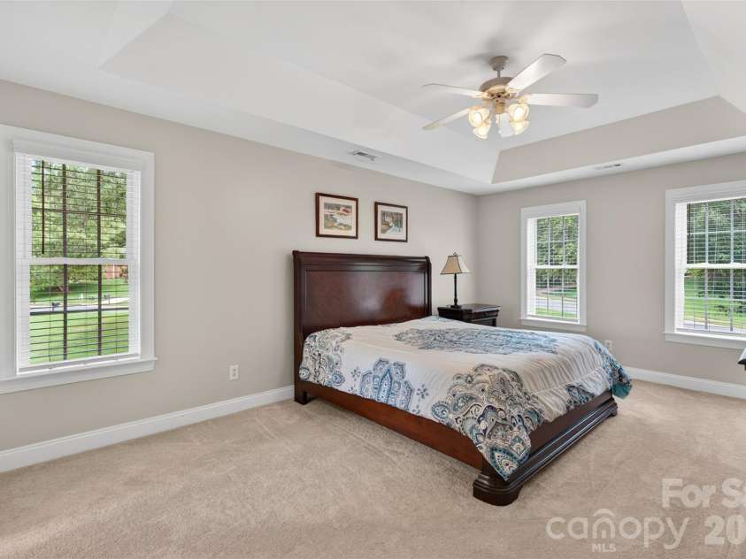 1900 Crestgate Drive, Waxhaw, NC 28173.  MLS# CAR4385753, YatesRealty ID 33946. Primary- 2nd floor