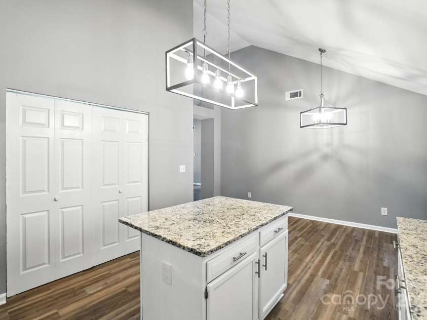 506 Lisa Carol Drive, Mooresville, NC 28115.  MLS# CAR4287878, YatesRealty ID 33946. 